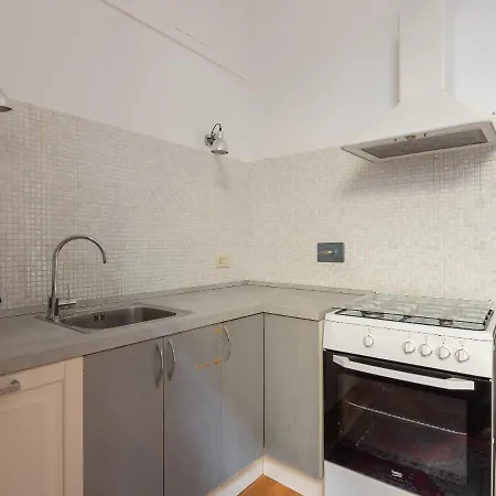 Luxury One Bedroom Fori Imperiali Apartment Rome